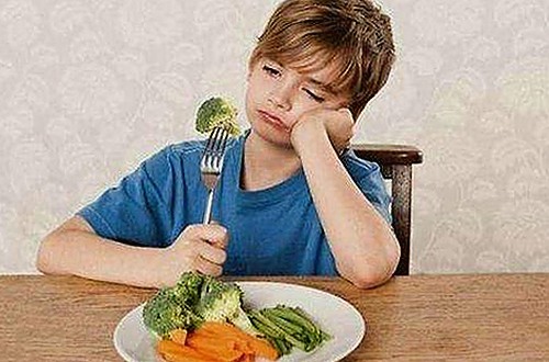 白鹿从默默无闻到话题女王：娱乐圈甜蜜与风波的时间线回顾