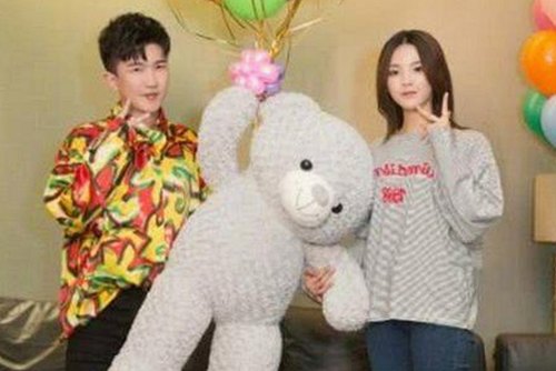 娱乐圈吃瓜风云背后的秘密与情感纠葛解析