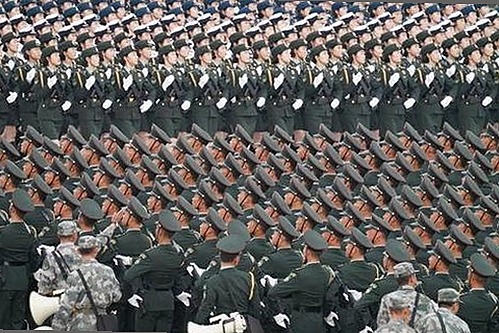 娱乐圈大瓜不断：从版权风波到福利资源的背后玄机